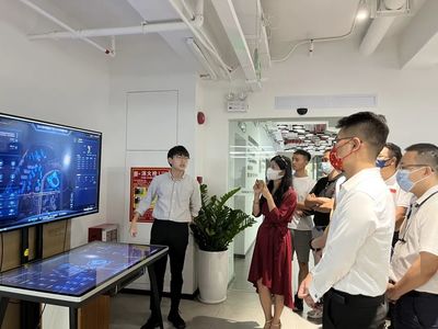 廣東省物聯(lián)網(wǎng)協(xié)會(huì)百?gòu)?qiáng)企業(yè)行——走進(jìn)凡拓?cái)?shù)創(chuàng)，探秘物聯(lián)網(wǎng)技術(shù)研發(fā)前沿